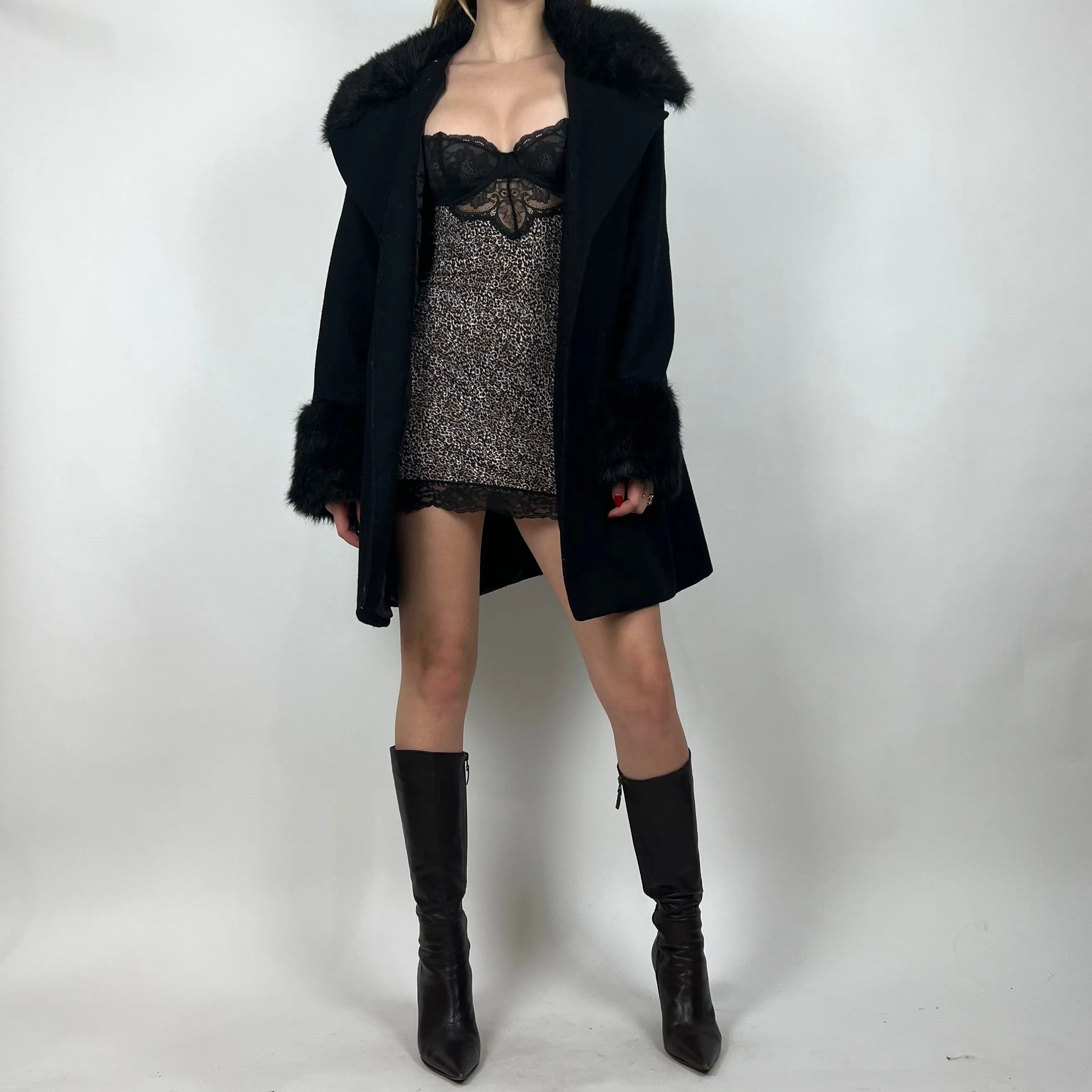 2000s Guess Black Fur-Trim Coat (M/L)