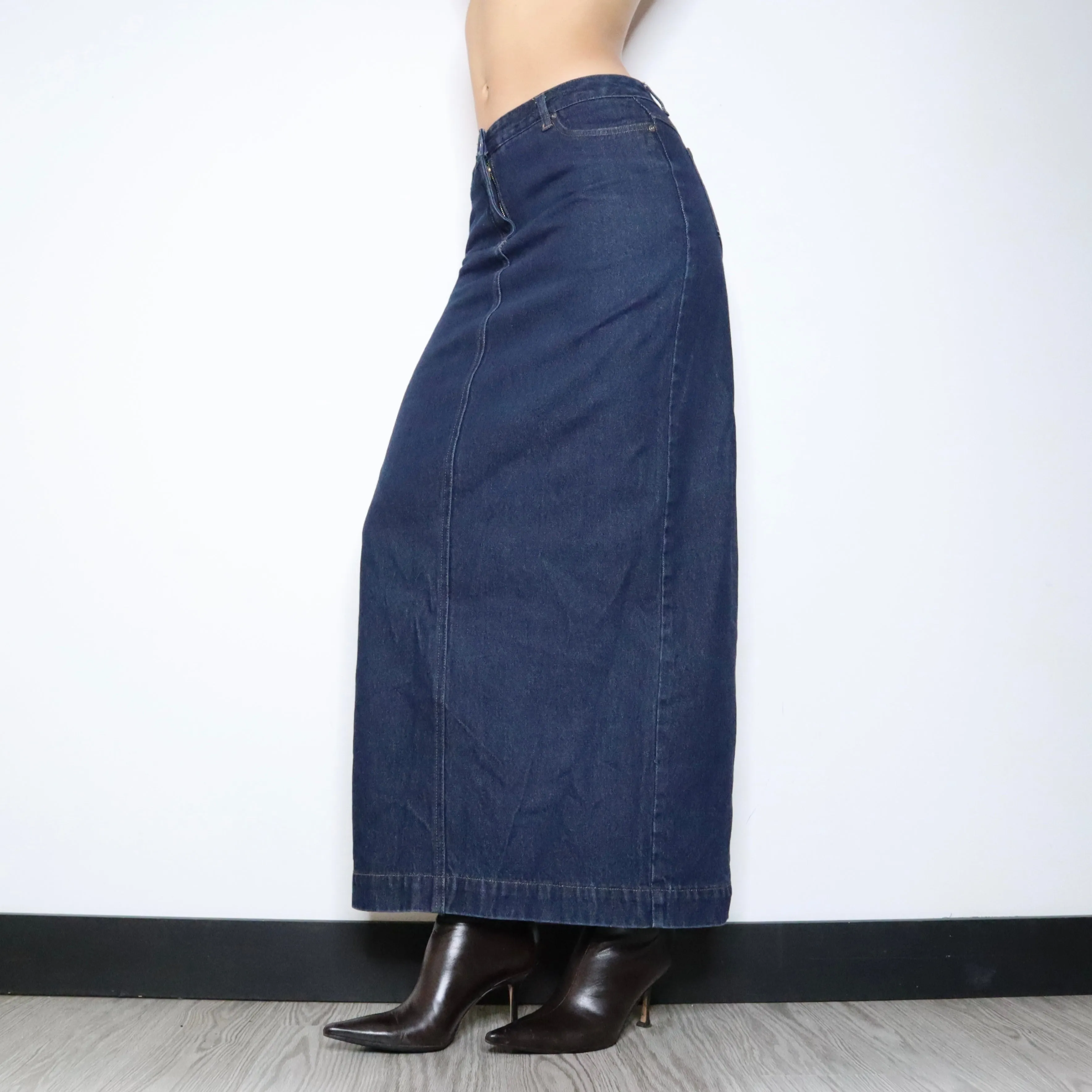 90s Denim Maxi Skirt (S-M)