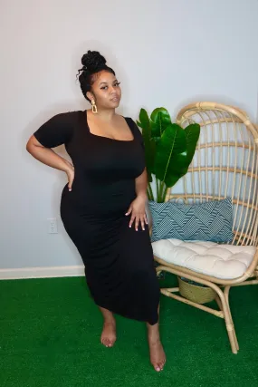 Cassie Slit Maxi Dress- Black