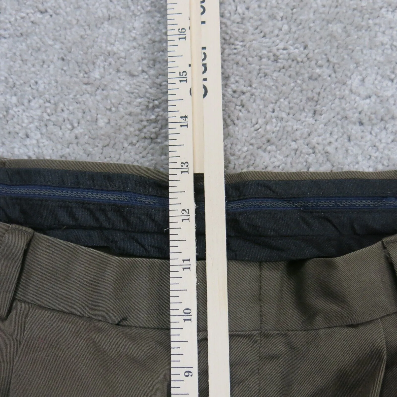 Dockers Mens Chino Pants Straight Leg Mid Rise Pockets Clay Green Size W40XL32