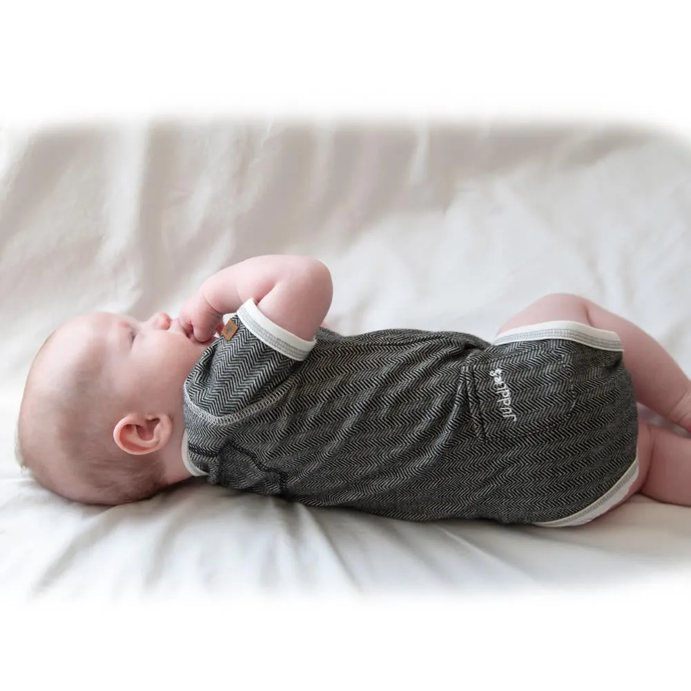 Juddlies Organic Cotton Cottage Short Sleeve Bodysuit - Bear Black (0-3 Months, 8-12 lbs)