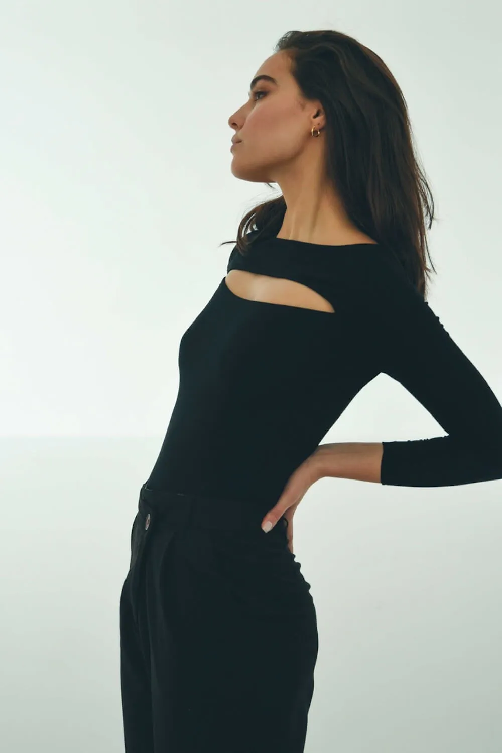 Knitted Body With Cut Out Black
