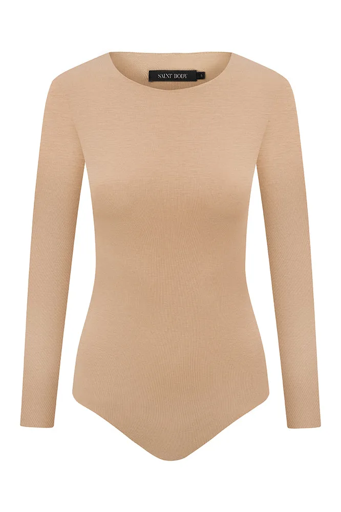 Round Neckline Body Nude