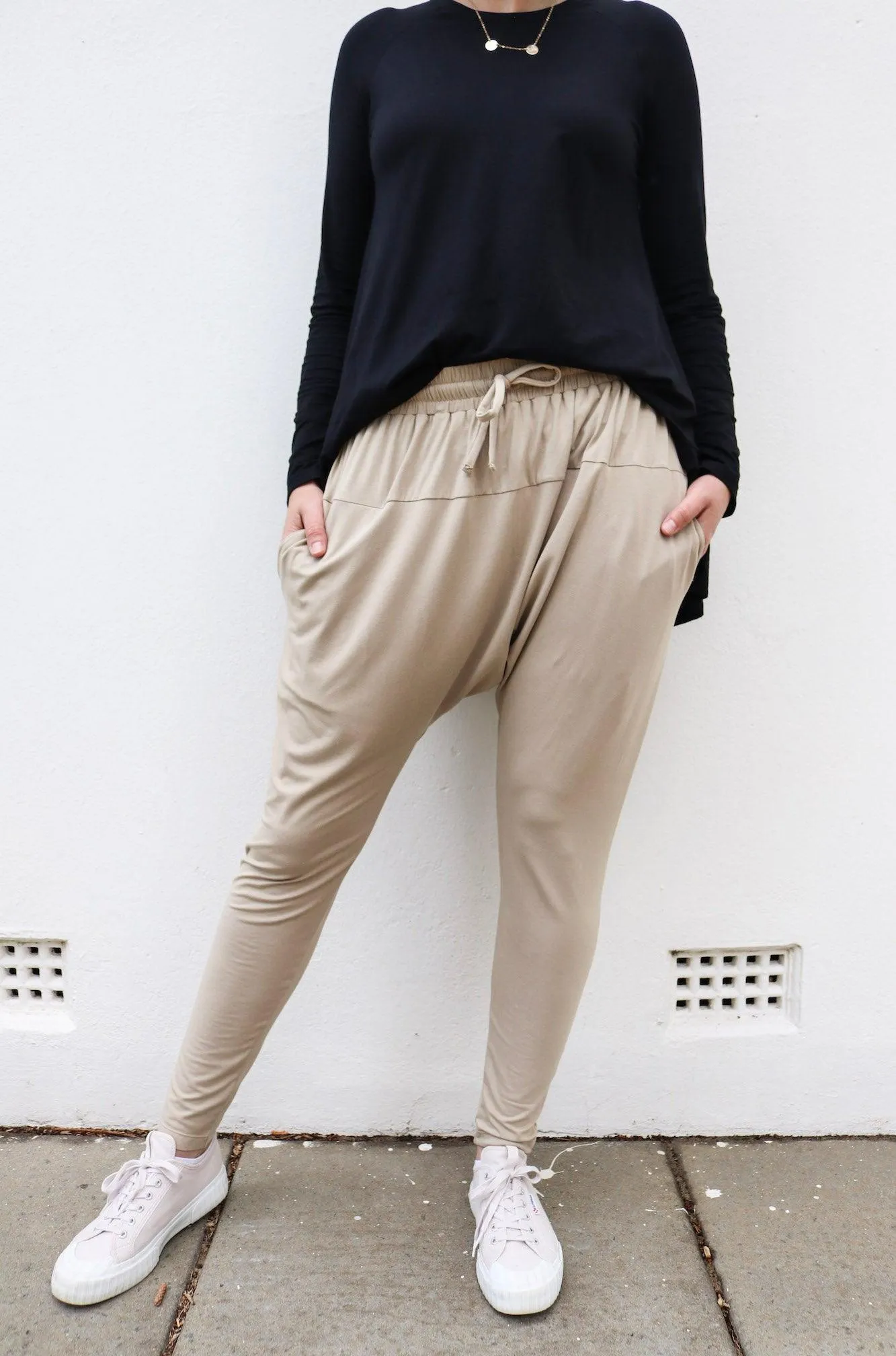The Fae Pant - Taupe