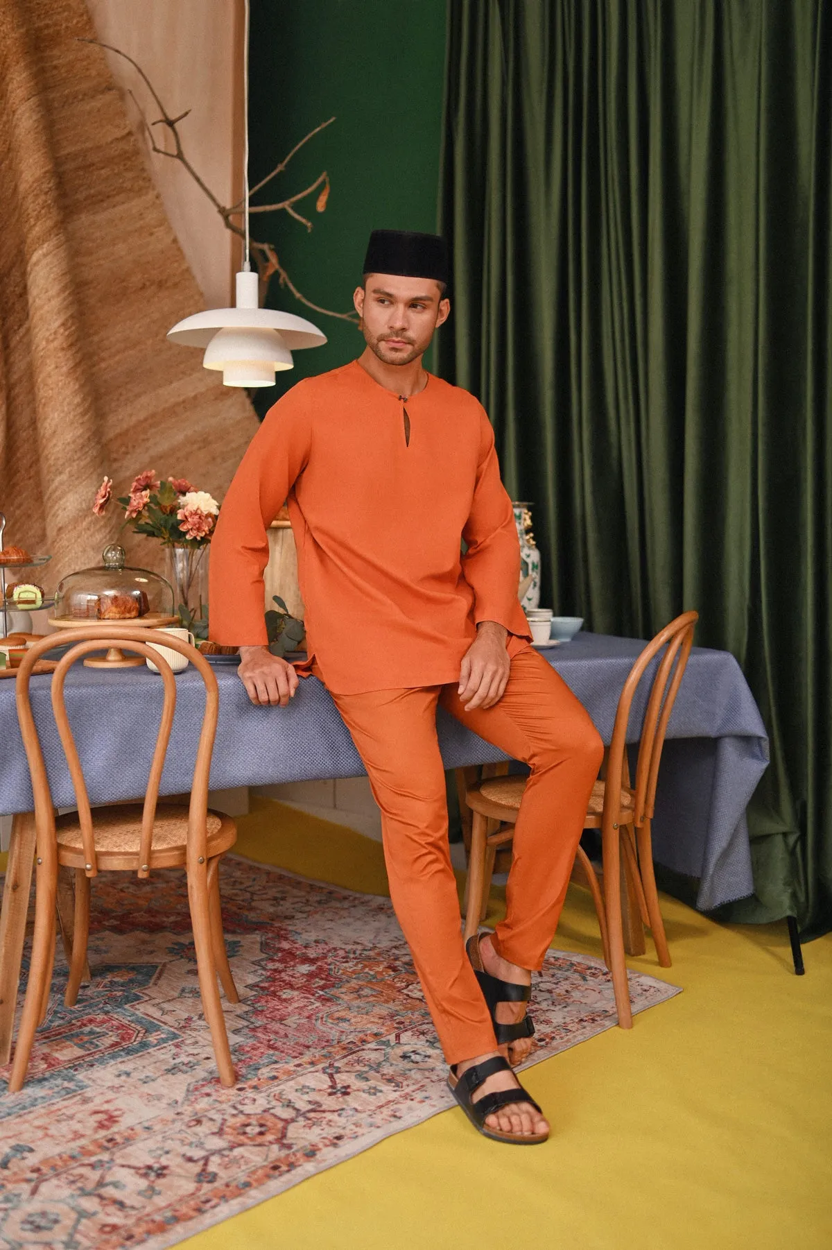 The Perfect Men Slim Fit Pants - Brown