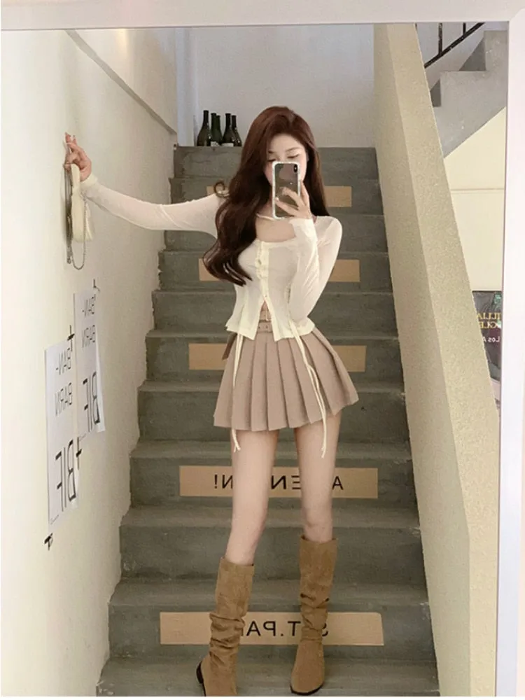 Y2K 2-Piece Set: Crop Top & Short Skirt