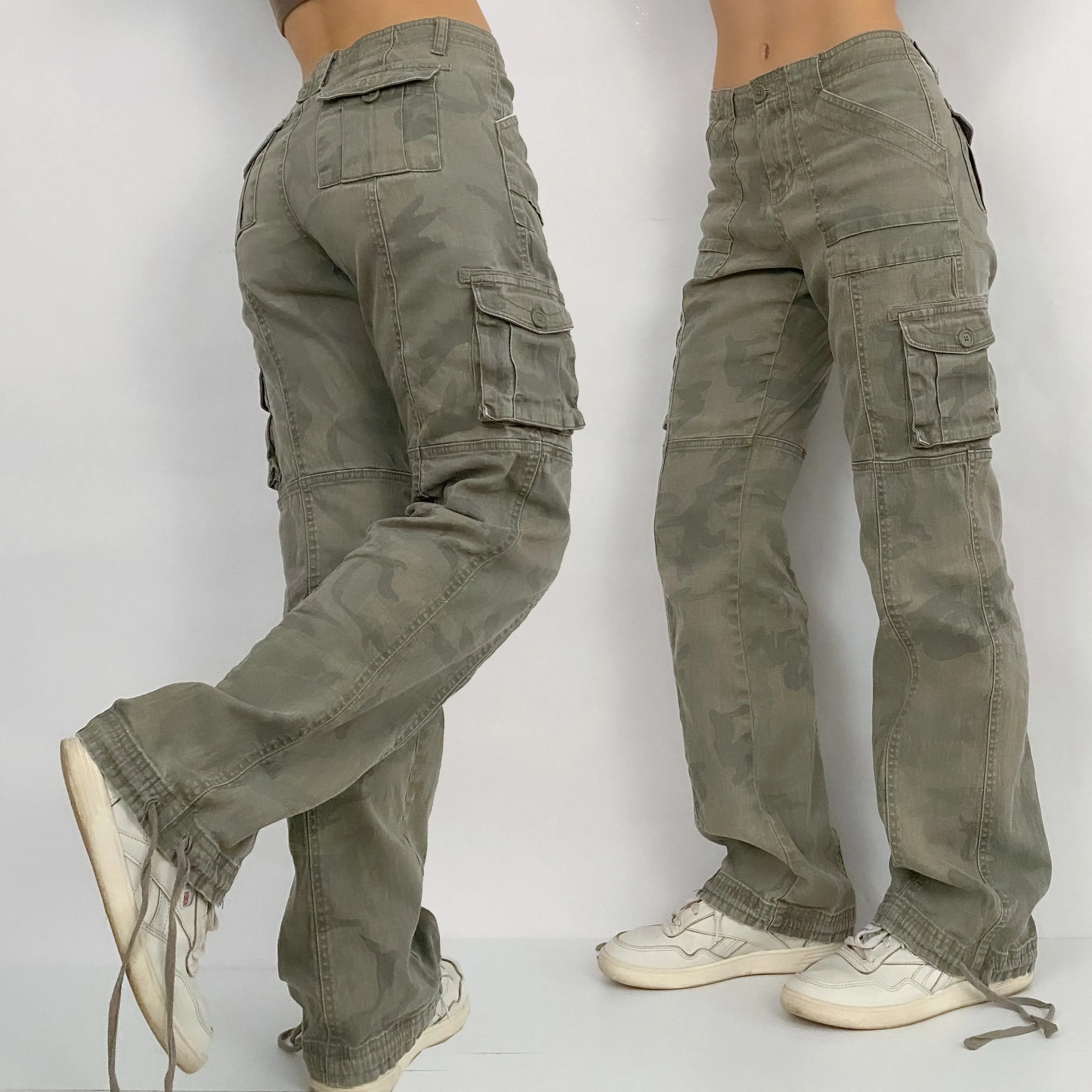 Y2K Camo Cargo Pants - Small