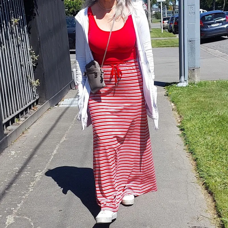 Zavarucci red striped maxi skirt, osfm/ size 10